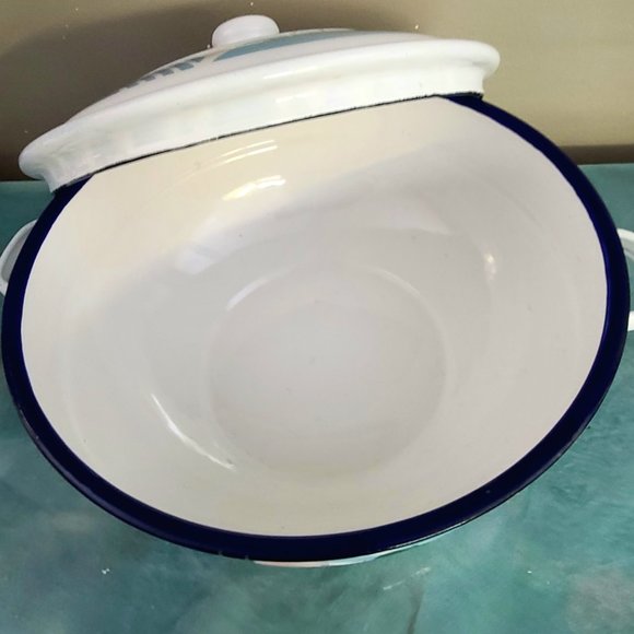 Vintage mid-century Bumper Harvet made in China Enamel Casserole Dish with lid - Picture 5 of 9